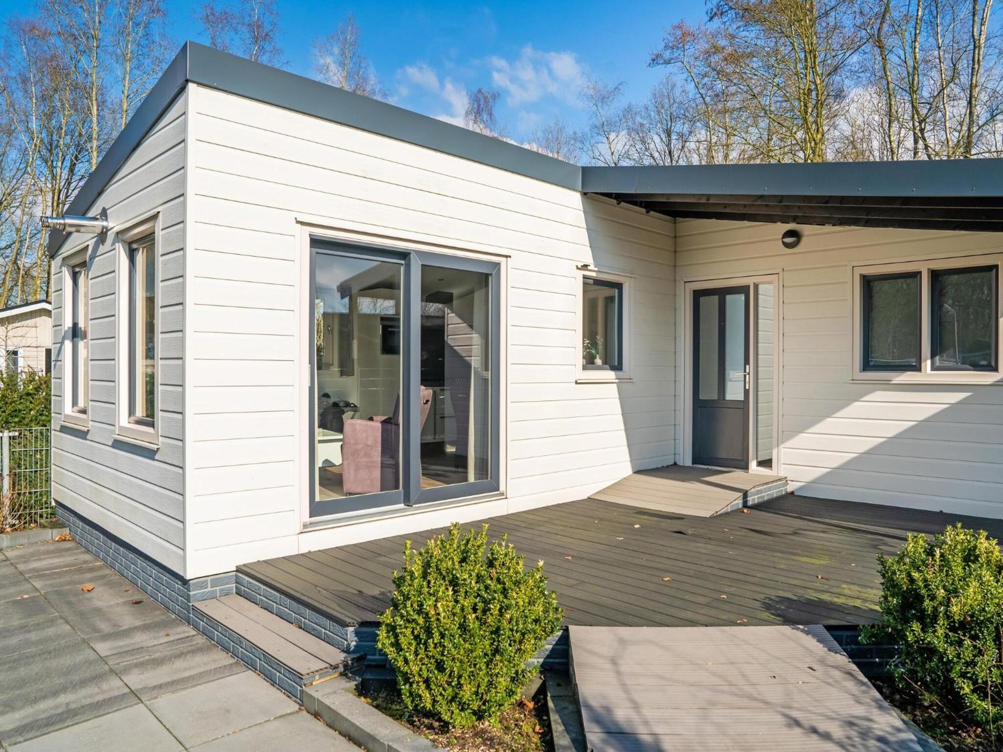 Cosy Holiday Home In Appelscha With Garden Экстерьер фото